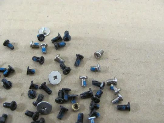 568-4 комплектуюче для Dell XPS 15 L501X L502X P11F оригінал Де купити