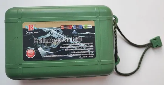 Ручний ліхтарик bl-518-t6 Продаж