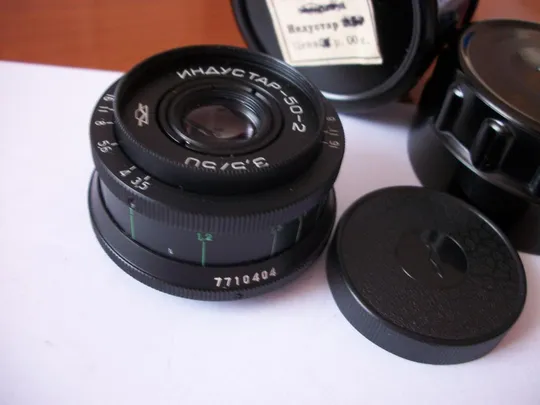 Объектив Индустар-50-2, М-42 [футляр, передняя крышка] как Новый-таких не найти сейчас, No-7710404 Ціна
