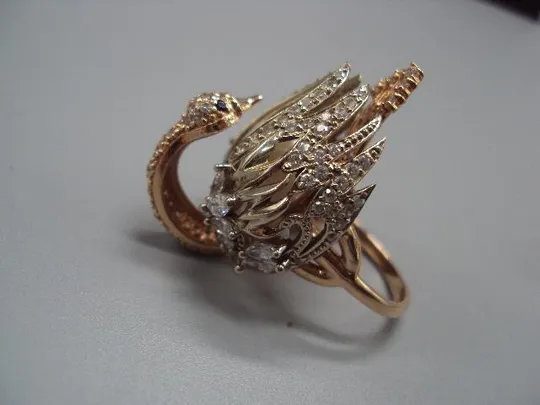 Женское кольцо лебедь золото клеймо 585 проба Украина ГБП2 фианит вес 17,04 г размер 17,5 №14717 Характеристики