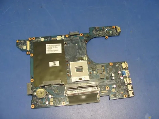 №8-19 материнська плата 0PYFNX QCL20 U04 для DELL VOSTRO 3560 оригінал Ціна