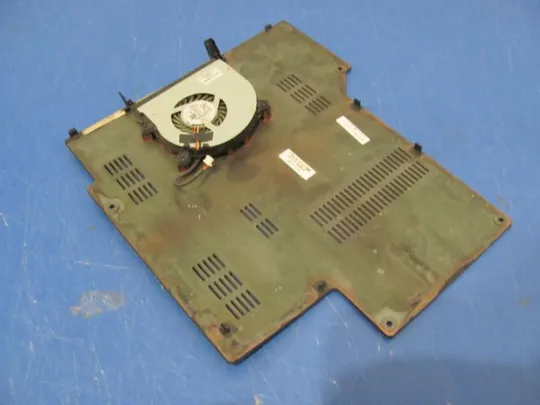 Купити №154-3 сервісна кришка 6-42-W27H8-301 для DNS W270ESQ Terra Mobile 1748 Thinkpad L53 оригінал