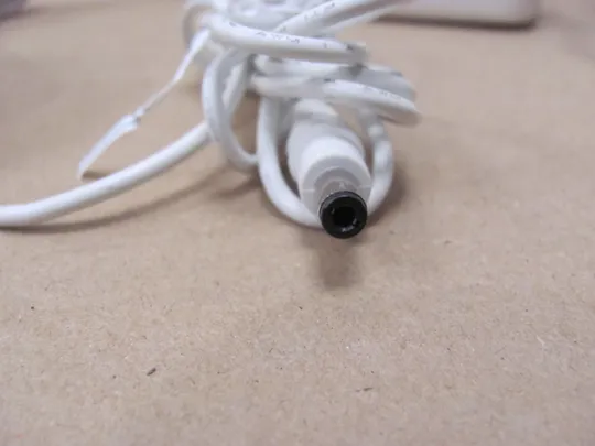 Блок живлення Deutsche Telekom 12V 2.5A (30W) адаптер живлення W 724V  WA-30H12FG-AAAA 12.0V 2.5A 5.5 х 2.1mm оригінал ЦІКАВИТЬ ОПТ З аукціону