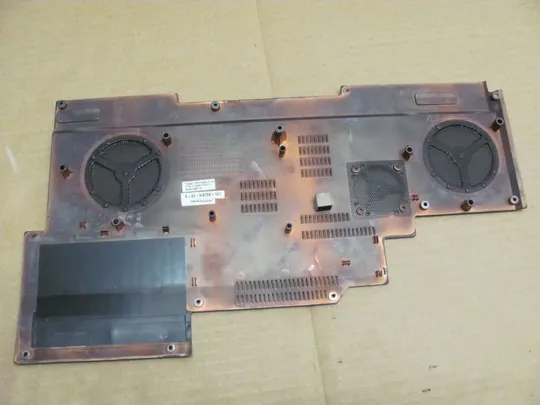 Купити 555-2 сервісна кришка 6-42-W870S-101 для Clevo W87CU оригінал