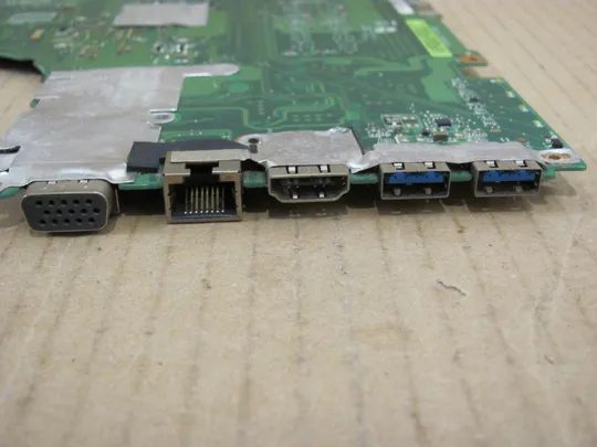 номер0178-21 материнська плата,Mainboard,Материнка,Основна плата,Системна плата,Плата системи,motherboard i5 -6267U SR2JK 69N01BMKB01P для MEDION E6424 оригінал З аукціону