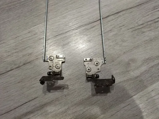 Купити Петли матрицы для ноутбука Lenovo G50-30, G50-40, G50-45, G50-70, Z50-70, Z50-80