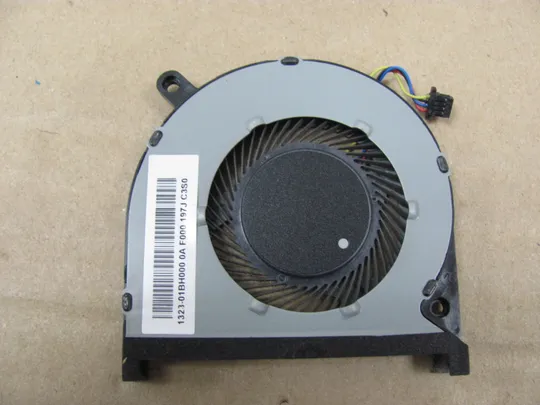674-32 Вентилятор (кулер, FAN) 0MPHWF 1323-01BH000 для Dell Inspiron 15 7000 7590 7591   оригінал Ціна