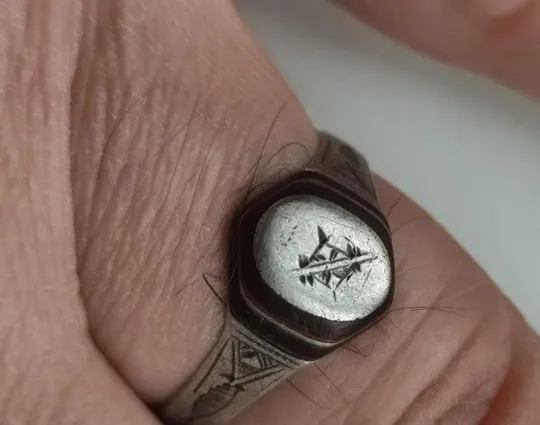 19 век или ранее Серебряное кольцо с печаткой, редкий предмет vp736 Де купити