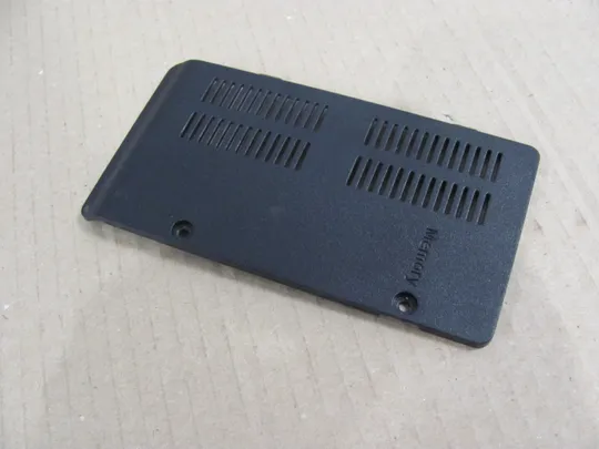 номер0003-10 сервісна кришка Сервісна кришка для ноутбука Корпус Дно Панель доступу Кришка доступу service cover  BA64-00729A  для  Samsung P560 NP-P560 оригінал Продаж