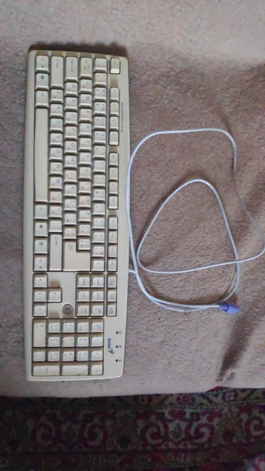 Купити Брендова клавіатура Genius K639 KB-06XE PS/2