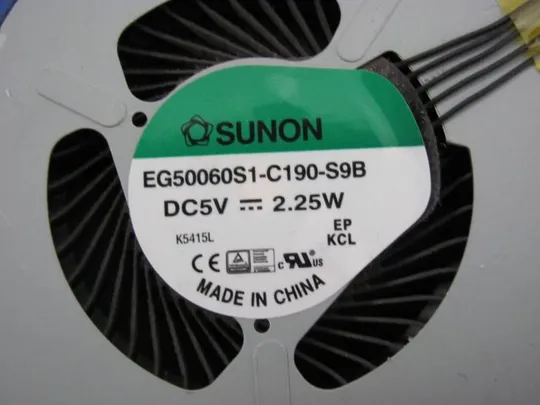 №13-17 Вентилятор (кулер, FAN) DC28000FWS0 для Lenovo V4000 Z51-70 оригінал Де купити