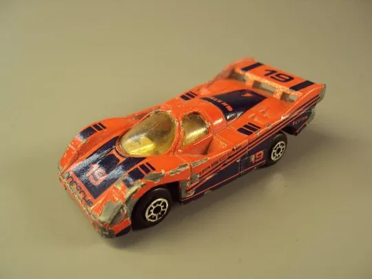 машинка формула Porsche 19 bilstein M.C. TOY размер 7,5 х 2,5 см №10842 Ціна