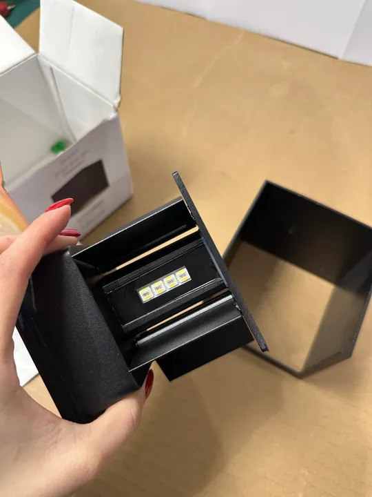 Світлодіодний настінний світильник у формі куба snader smart wall light (9) Недорого