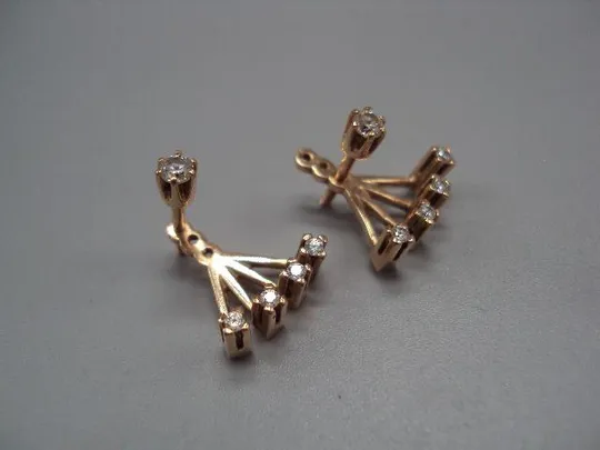 Серьги с закруткой золото клеймо 583 проба герб Украина 9КЯ камни фианит вес 4,2 г №14715 Продаж