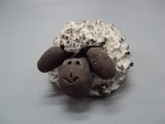 Фигура керамика статуэтка овечка барашек овца Европа размер 3,5 х 9 см №11021 Недорого