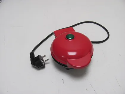 фото, 4629 Побутова електрична вафельниця для бельгійських вафель Mini Waffle Maker WQ-H603 НІМЕЧЧИНА