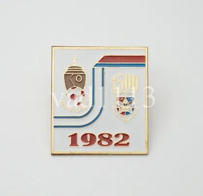 фото, Футбол. Значок ФК Динамо Киев обладатель кубка СССР 1982 года № 2-45