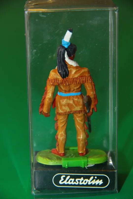 Купити ІНДІАНЕЦЬ ІНЧУ-ЧУНА №7174 индеец ELASTOLIN 70мм ФРГ в упаковці