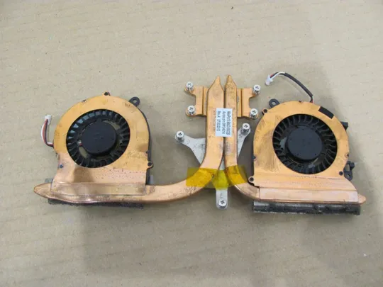 549-11 система охолодження BA62-00632B для SAMSUNG NP700 NP700Z5C 700Z оригінал таке як є по фото Продаж