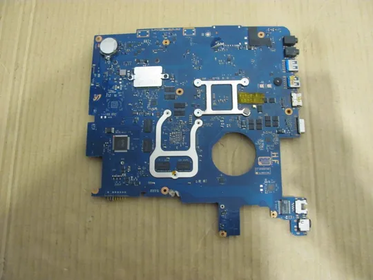 Купити 80-9 материнська плата BA92-09932B для SAMSUNG NP550 NP550P7C оригінал