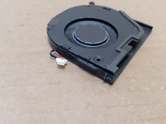 номер1053-9 Вентилятор кулер FAN DC28000Y5DL 0594WG для Dell XPS 15 9520 Precision 5570 оригінал Продаж
