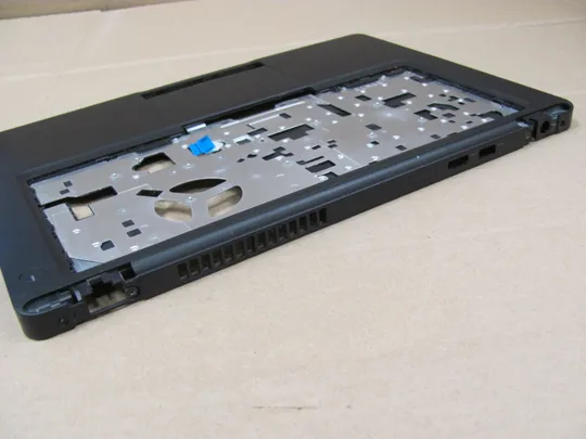 636-9 Кришка панель палмрест та тачпад  A174S8 AP25A000800 для  Dell Latitude E5490 E5480  5491 5495 оригінал З аукціону