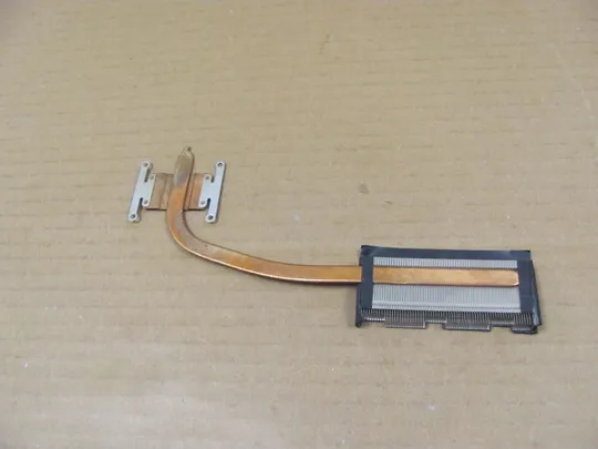 831-15 термотрубка охолодження 13N1-5LA0212 для  MEDION AKOYA E17201 S17402 S17401 S6445  оригінал Ціна