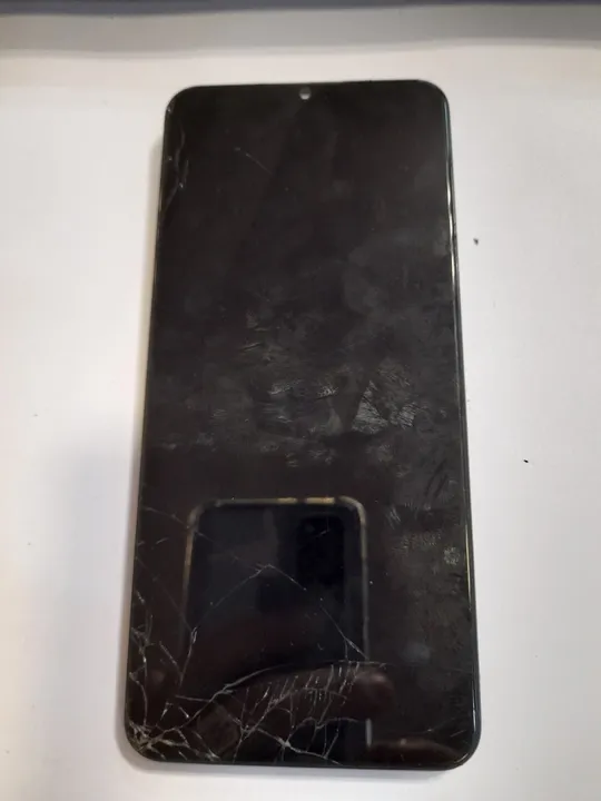 Vivo Y11s V2028 3  32GB рамка дисплейного модуля Ціна