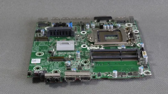Купити Материнская плата miniITX DELL OptiPlex 9020m USFF (s1150, Q87, 2xDDR3, M.2, Desktop/Slim) Вживане