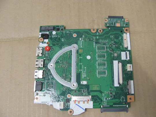 Купити 714-9 материнська плата B5W1A\B7W1A LA-D641P  SR2Z7 Pentium N4200 для Acer Aspire ES1-732 ES1-523 ES1-572 ES1-533 оригінал