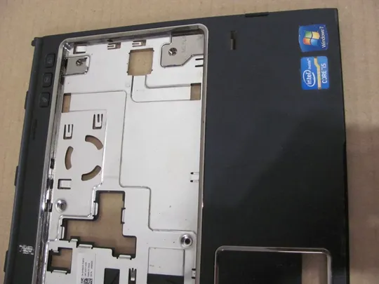 номер0032-6 Кришка панель палмрест та тачпад 0MKKD5 для Dell VOSTRO V131 оригінал З аукціону
