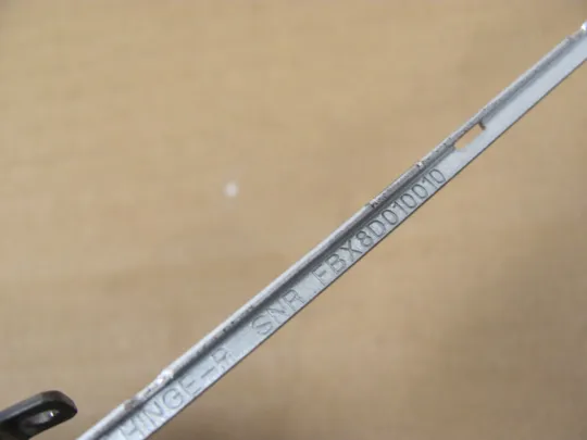 номер0136-4 кріплення з петлями FBX8D010010  для HP ProBook 470 G5 оригінал Недорого