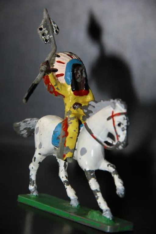 индеец вождь с копьем на коне ПОЛЬША 65-70мм Продаж