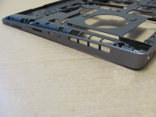 номер0994-1 Кришка дно піддон корпуса Нижний корпус (дно) для ноутбука Низ дно поддон 015CDM 01HVX1 AM26K000502 AM2KA000301 для  Dell Precision 17 7730 7740 M7730 M7740 оригінал Де купити