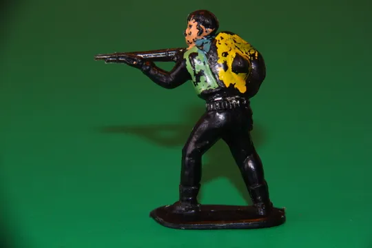 Купити ковбой що стріляє з вінчестера 52-54мм HILCO Англія  РАРИТЕТ