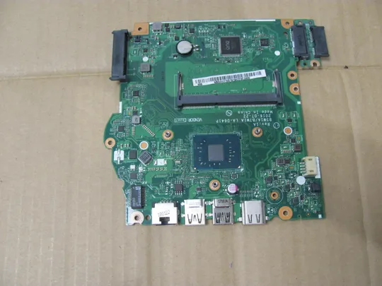 714-9 материнська плата B5W1A\B7W1A LA-D641P  SR2Z7 Pentium N4200 для Acer Aspire ES1-732 ES1-523 ES1-572 ES1-533 оригінал Ціна