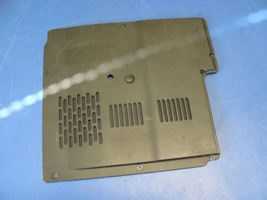 80-1 Сервісна кришка 80-41277-00 для Fujitsu Amilo Xa2529 оригінал Ціна