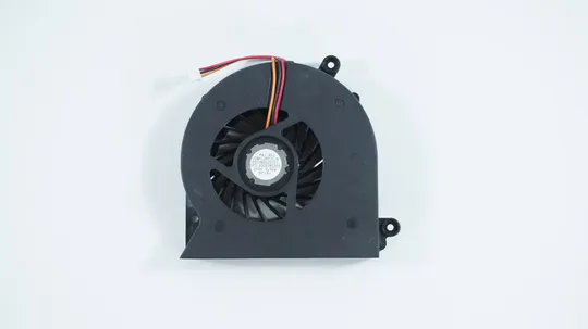 Оригінальний вентилятор для ноутбука TOSHIBA Satellite A500 (ВЕРСІЯ 1), A500D, A505, A505D, DC 5V 0.32A, 3pin (UDQFLZP01C1N) Ціна
