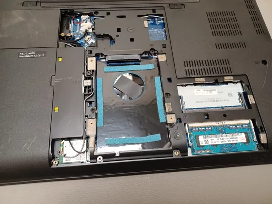 1214  LENOVO THINKPAD E550 core i5-5200U  НІМЕЧЧИНА Характеристики