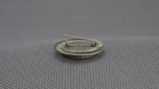 Брошка мельхіор скань червоне скло стара радянська біжутерія Вживане З аукціону