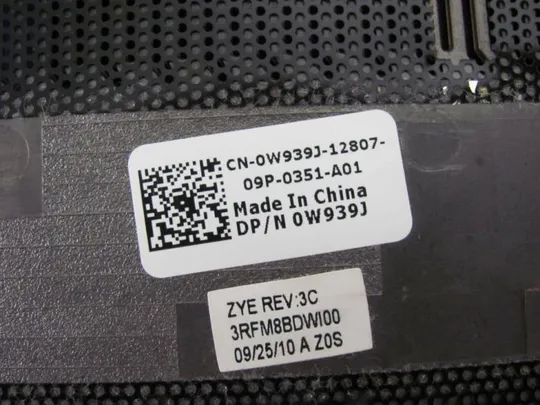 номер0084-8 Сервісна кришка 0W939J для DELL STUDIO 1555 1557 1558 корпус панель доступу кришка доступу service cover оригинал Інтернет-аукціон