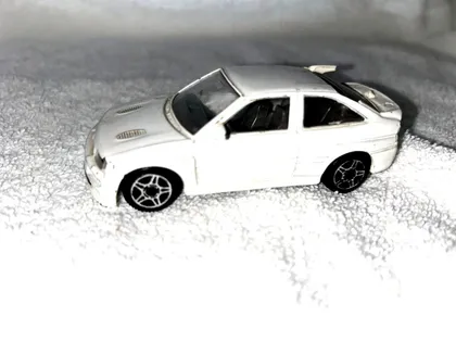 фото, Модель автомобіля Bburago 1:24 Ford Escort RS Cosworth Rally Diecast.