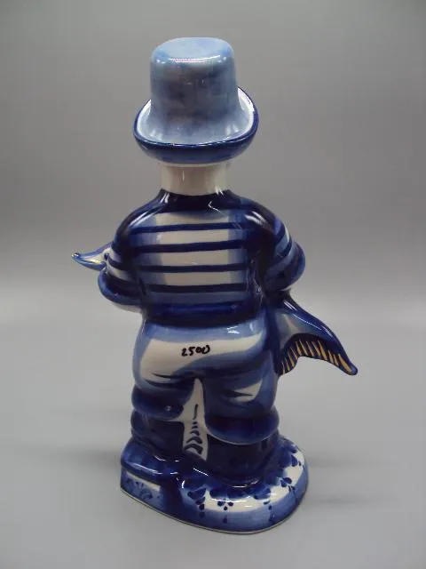 Штоф Гжель фарфор Старая Астрахань водка рыбак с рыбой со щукой высота 26,5 см №13686 Характеристики