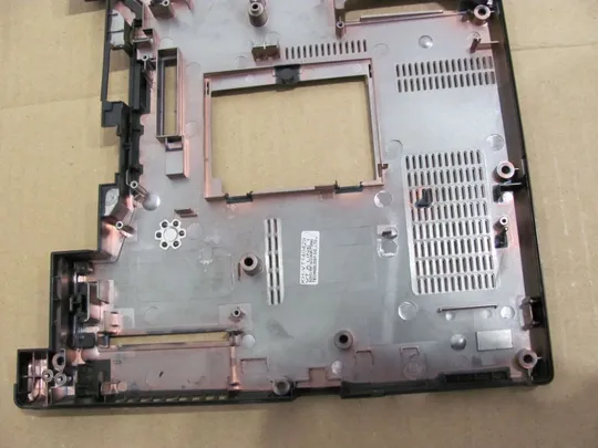 516-2 Кришка дно піддон корпуса для FUJITSU LIFEBOOK E744 оригінал Недорого