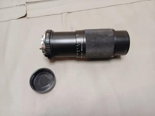 0922 Об'єктив Tokina 70-210mm 1:4.5-5.6 MC Macro НІМЕЧЧИНА Де купити