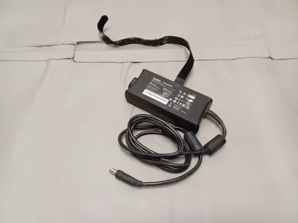 фото, 1131 адаптер живлення  RESMED 370001 24V 3.75A НІМЕЧЧИНА