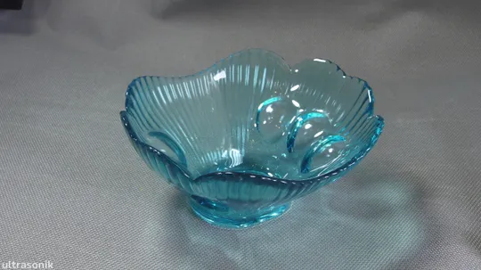 Цукерниця ваза стара бірюзове кольорове радянське скло Вживане З аукціону