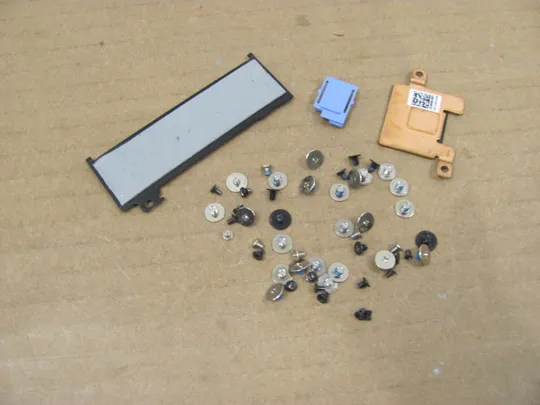 861-10 комплектуюче кріплення гвинти для  Dell Precision 7550 7750  оригінал Ціна