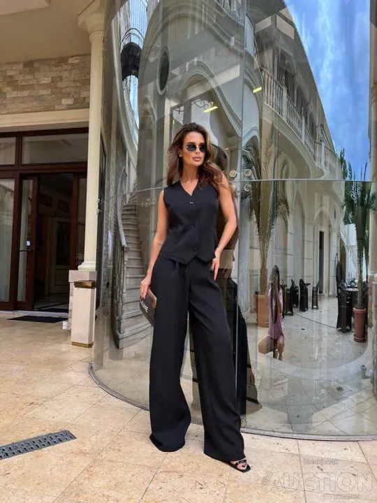 Жіночий костюм жилетка і палаццо колір чорний Інтернет-аукціон