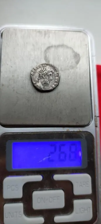 Коммод и военные трофеи-редкая монета серебро 190год н.э.в фильме Гладиатор роль Коммода kg426 З аукціону